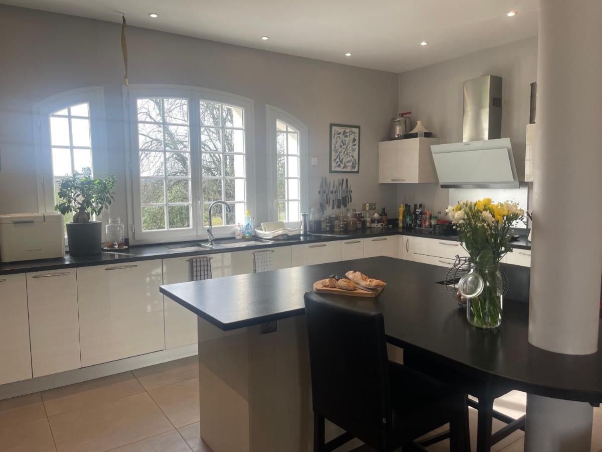 Domaine Des Peyries - Chambres Et Table D'Hotes Saint-Barthelemy-d'Agenais 외부 사진