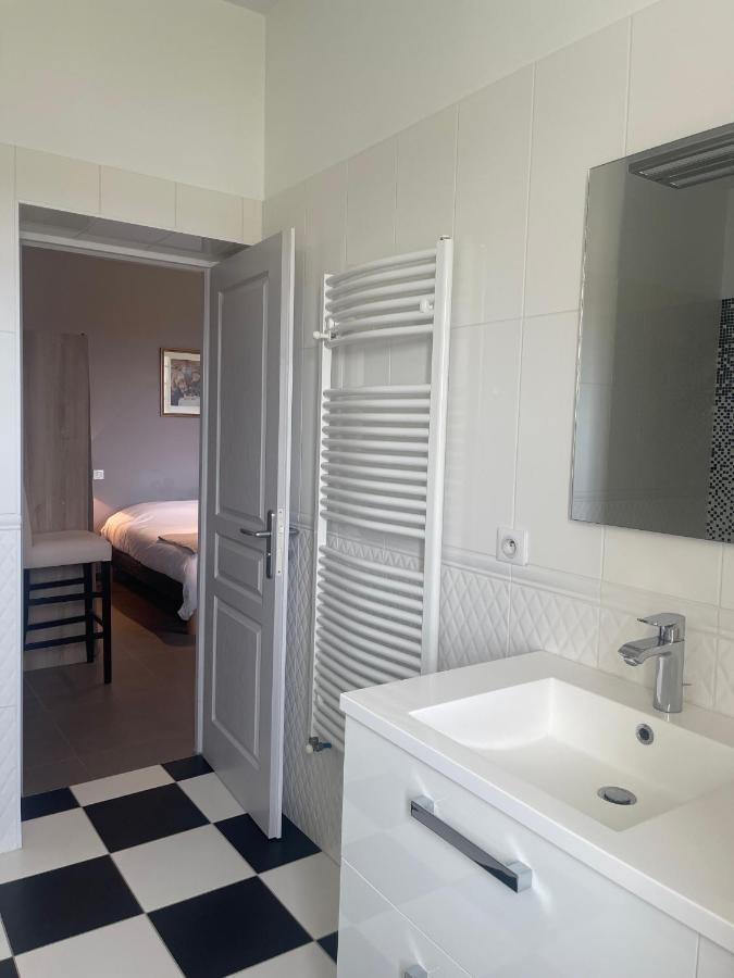 Domaine Des Peyries - Chambres Et Table D'Hotes Saint-Barthelemy-d'Agenais 외부 사진