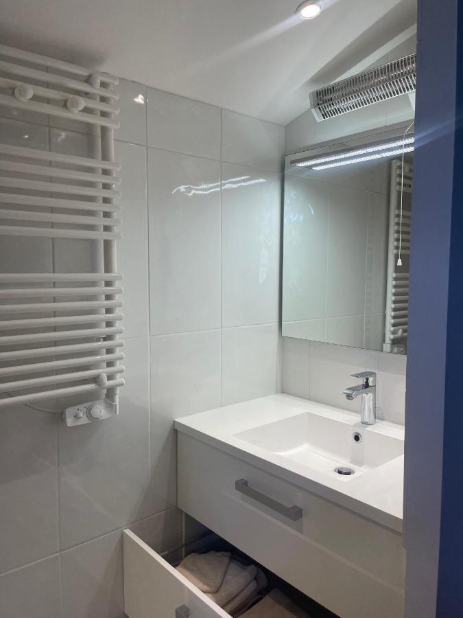 Domaine Des Peyries - Chambres Et Table D'Hotes Saint-Barthelemy-d'Agenais 외부 사진